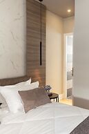 47 Luxury Suites