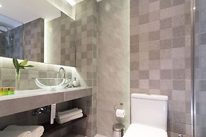 47 Luxury Suites