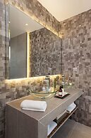 47 Luxury Suites