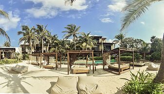 Maria Del Mar Tulum