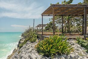 Maria Del Mar Tulum