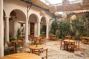 Sereno Hotel