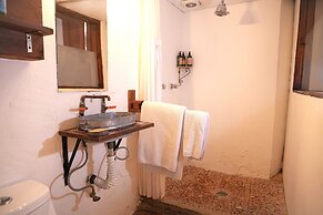 Sereno Hotel