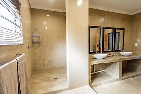 Humdani Game Lodge