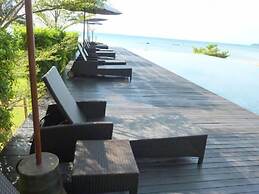 Plub Pla Koh Mak Retreat