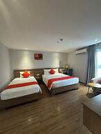 Maple Leaf Hotel & Apartment