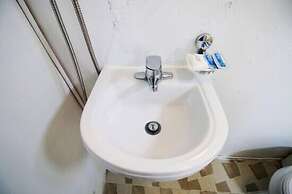 Dodam Guest House