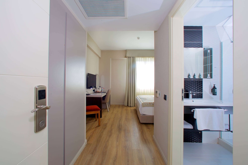 Ramada by Wyndham Soma