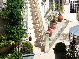 La Maison Douce