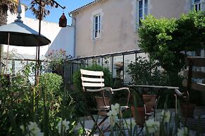La Maison Douce