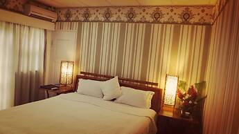 Little Italy Hotel