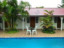 The Tropical Villa