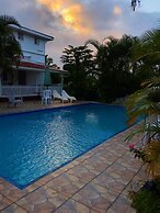 The Tropical Villa
