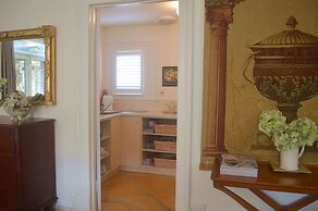Athelney Cottage