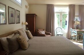 Athelney Cottage