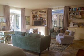 Athelney Cottage