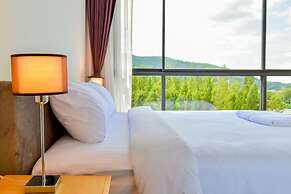 Hill Myna Condotel