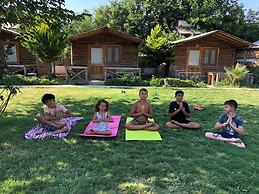 Pitos Bungalows