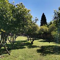 Pitos Bungalows