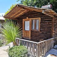 Pitos Bungalows