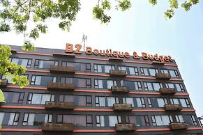 B2 Mahidol Boutique & Budget Hotel