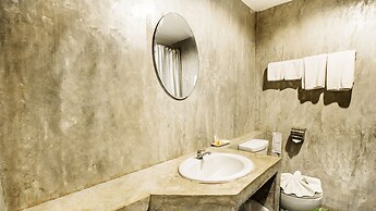 B2 Mahidol Boutique & Budget Hotel