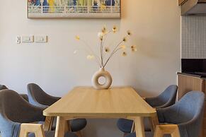 The Lago Apartments by Tropiclook