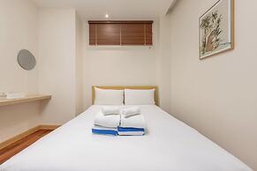 The Lago Apartments by Tropiclook