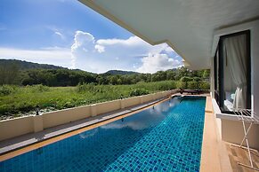 The Lago Apartments by Tropiclook