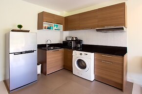 The Lago Apartments by Tropiclook
