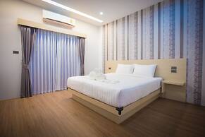 The S.G Hotel