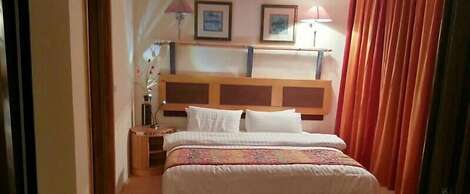 Renad Hotel