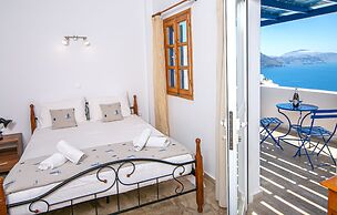 Stelios Rooms