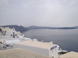 Stelios Rooms