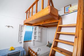 Stelios Rooms