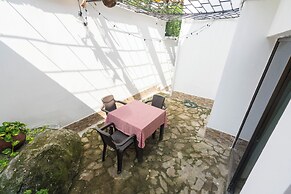 Babilla Suites