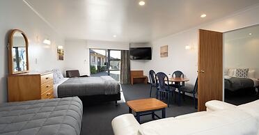 Grove Park Motor Lodge