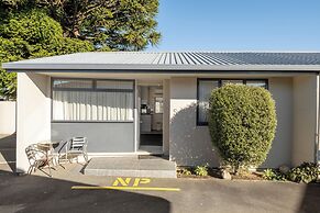 Grove Park Motor Lodge