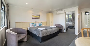 Grove Park Motor Lodge