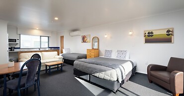 Grove Park Motor Lodge