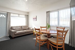 Grove Park Motor Lodge