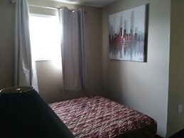 Aries Motel