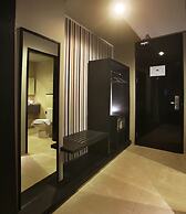 Cabin Hotel