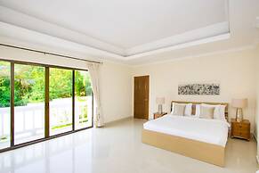 Avoca Pool Villas