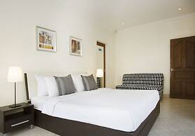 Avoca Pool Villas