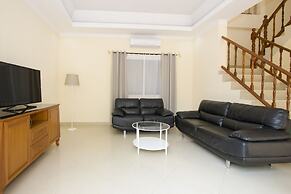 Avoca Pool Villas