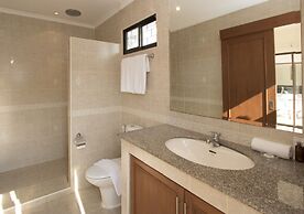 Avoca Pool Villas