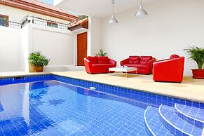 Avoca Pool Villas