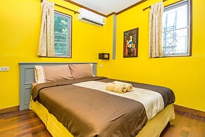 Central Guesthouse