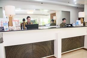 Sur Beach Resort